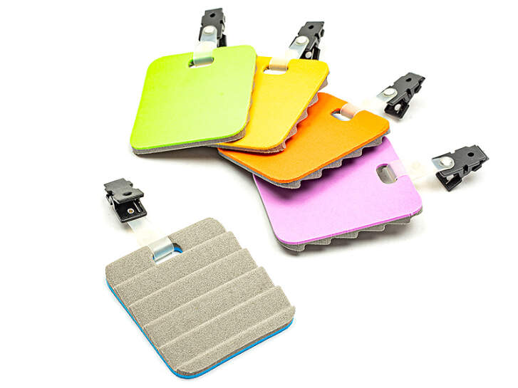 Kit De Patchs Pour Mouches De Pêche Fly Multipatch - Peau De Mouton, Mousse Et Aimant, Rouge, Neuf