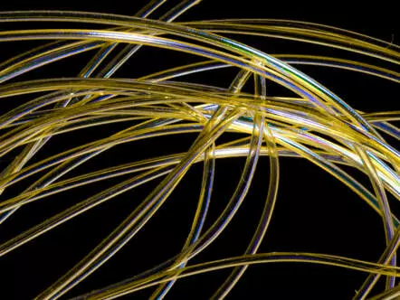 MAGIC PEARL QUILL hotfly - 0,4 mm - 150 cm
